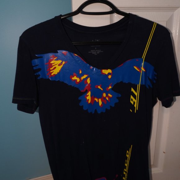 T shirts/V Necks - Picture 3 of 11